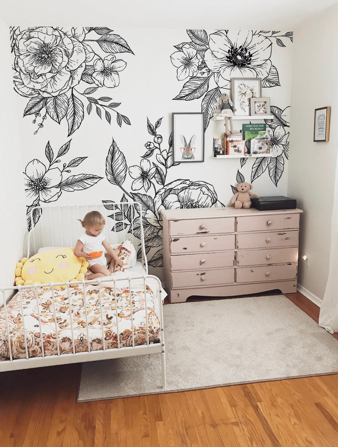 Flores del Sol Wall Mural (Peel & Stick)