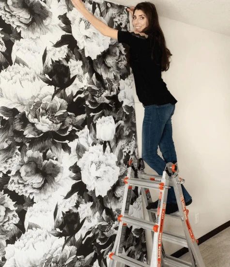 Monochrome Floral Peel and Stick Wallpaper