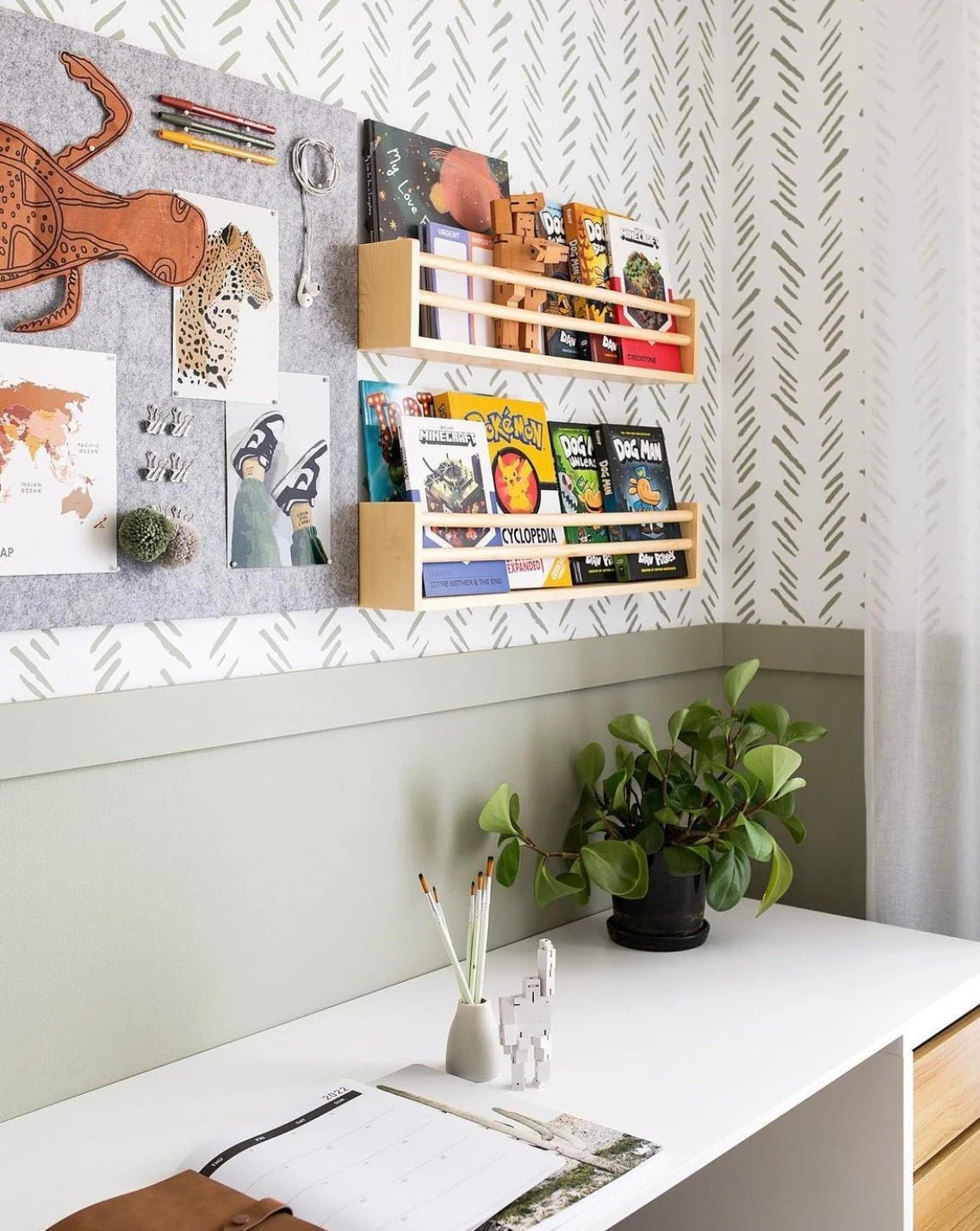 Helsinki Sage Peel and Stick Wallpaper