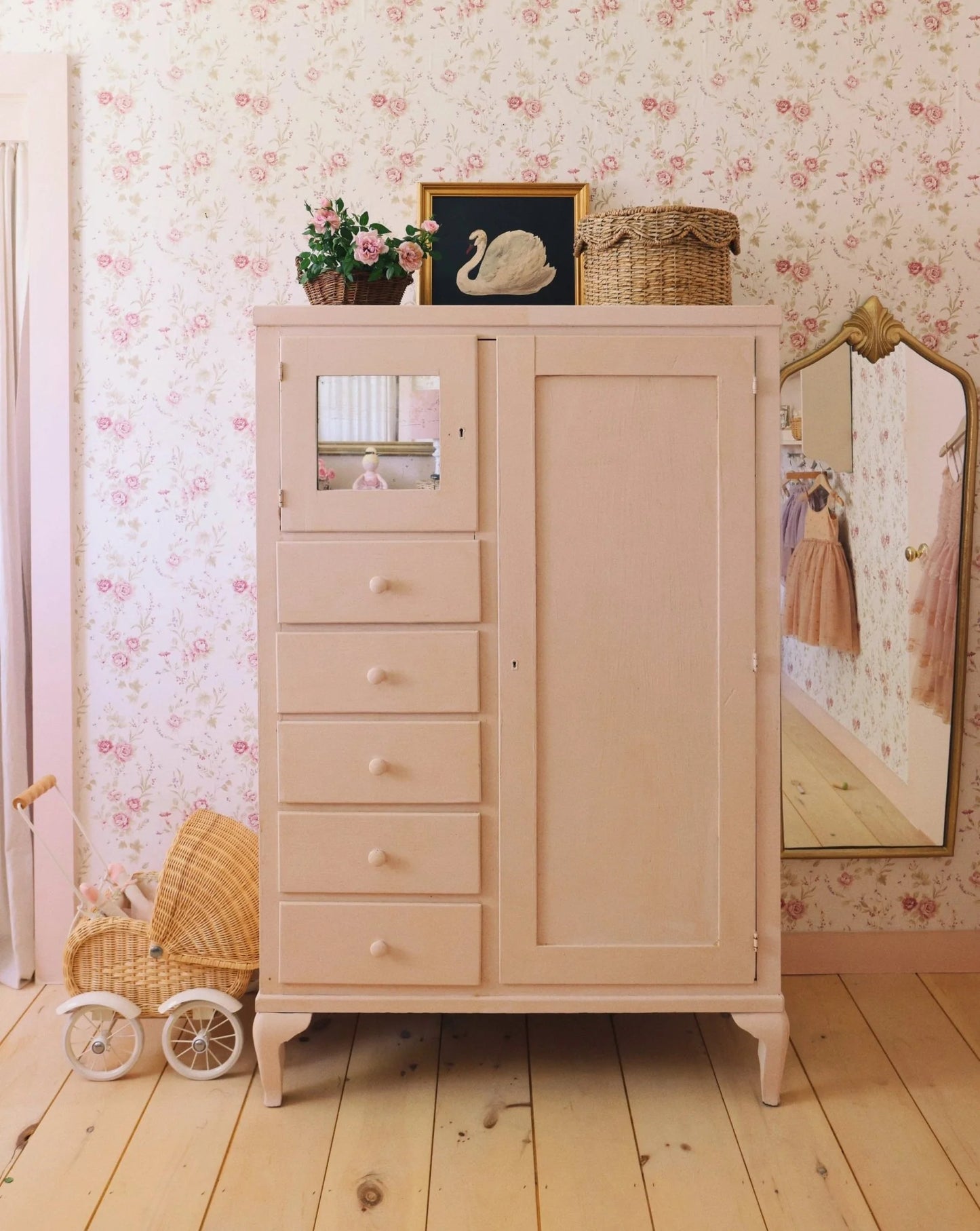 The Ivy Cottage Removable Peel and Stick Wallpaper