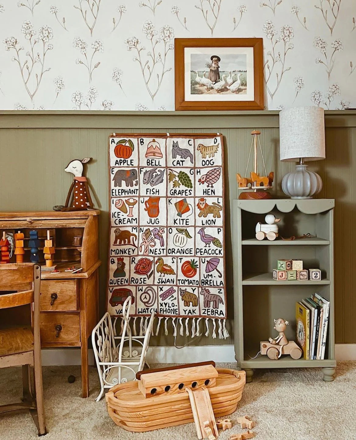 Thornhill Peel and Stick Wallpaper
