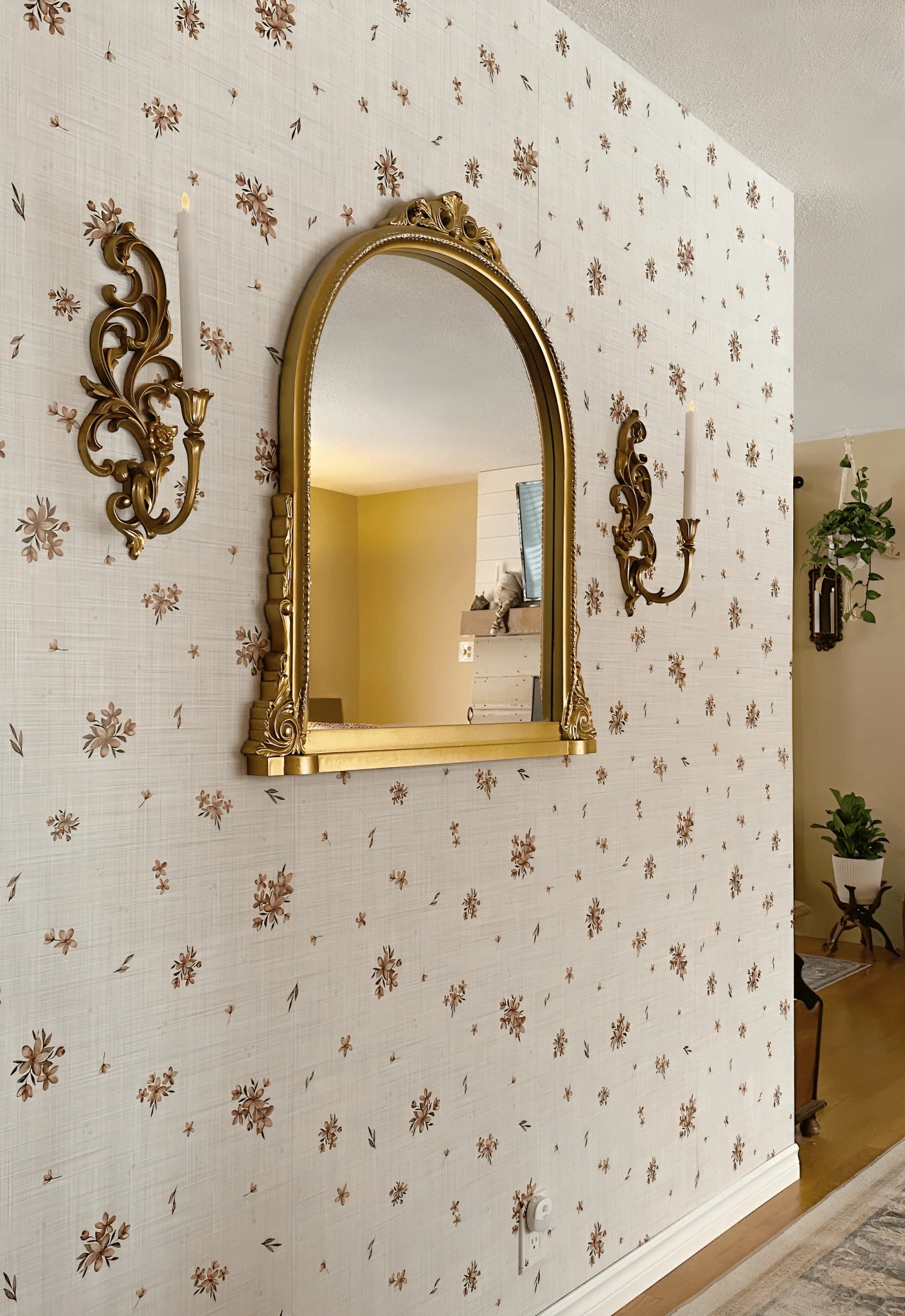 Antique Flowers Peel and Stick Wallpaper (Self-Adhesive)