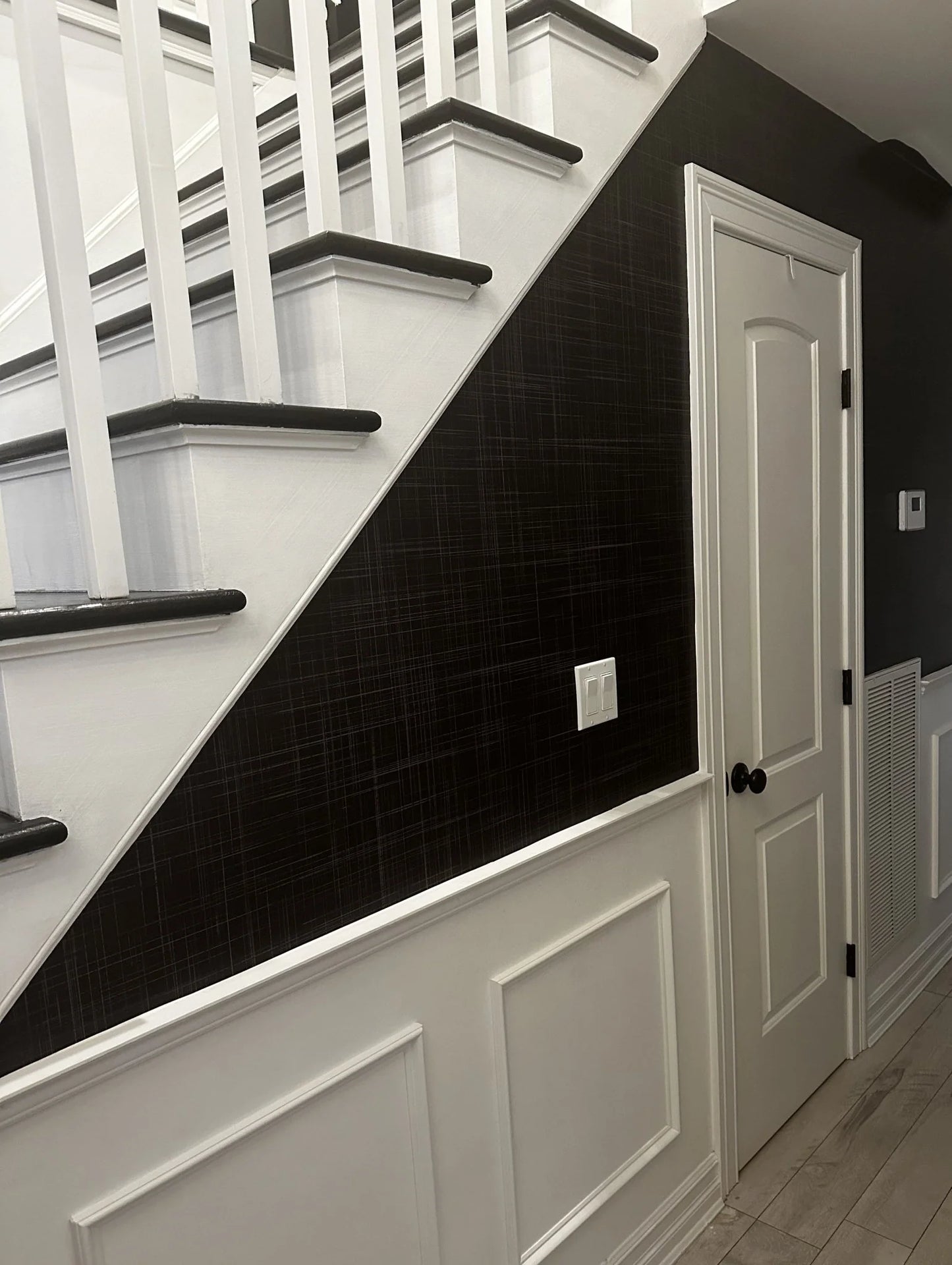 Black Grasscloth Peel and Stick Wallpaper (Faux)
