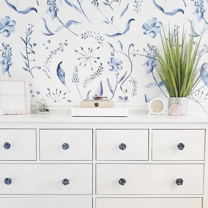 Vintage Bluebell Peel and Stick Wallpaper