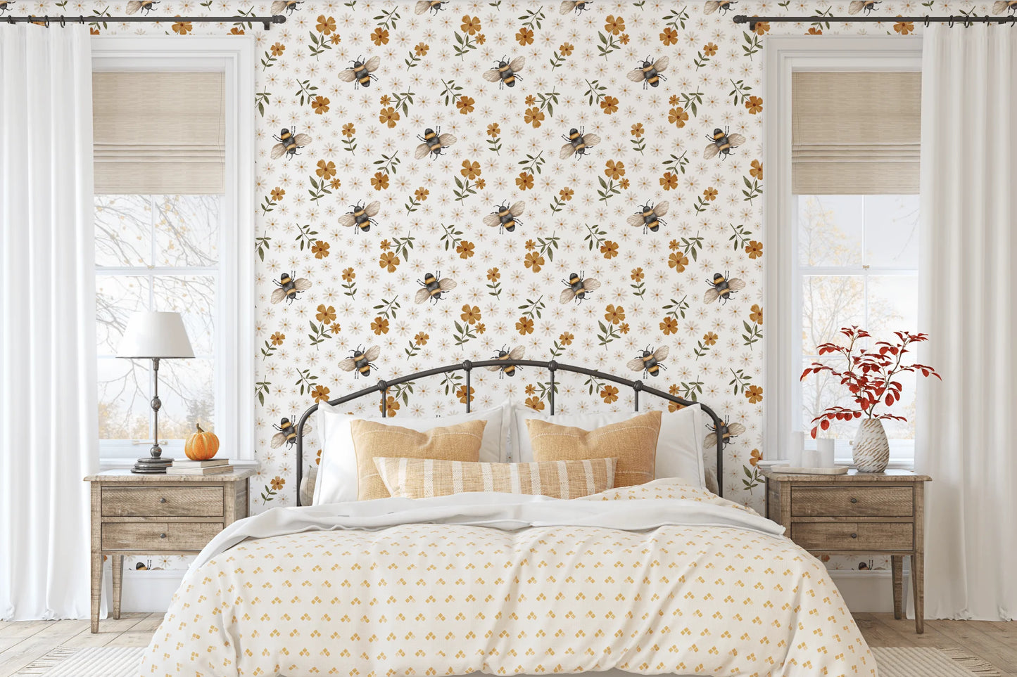 Busy Bee Wallpaper