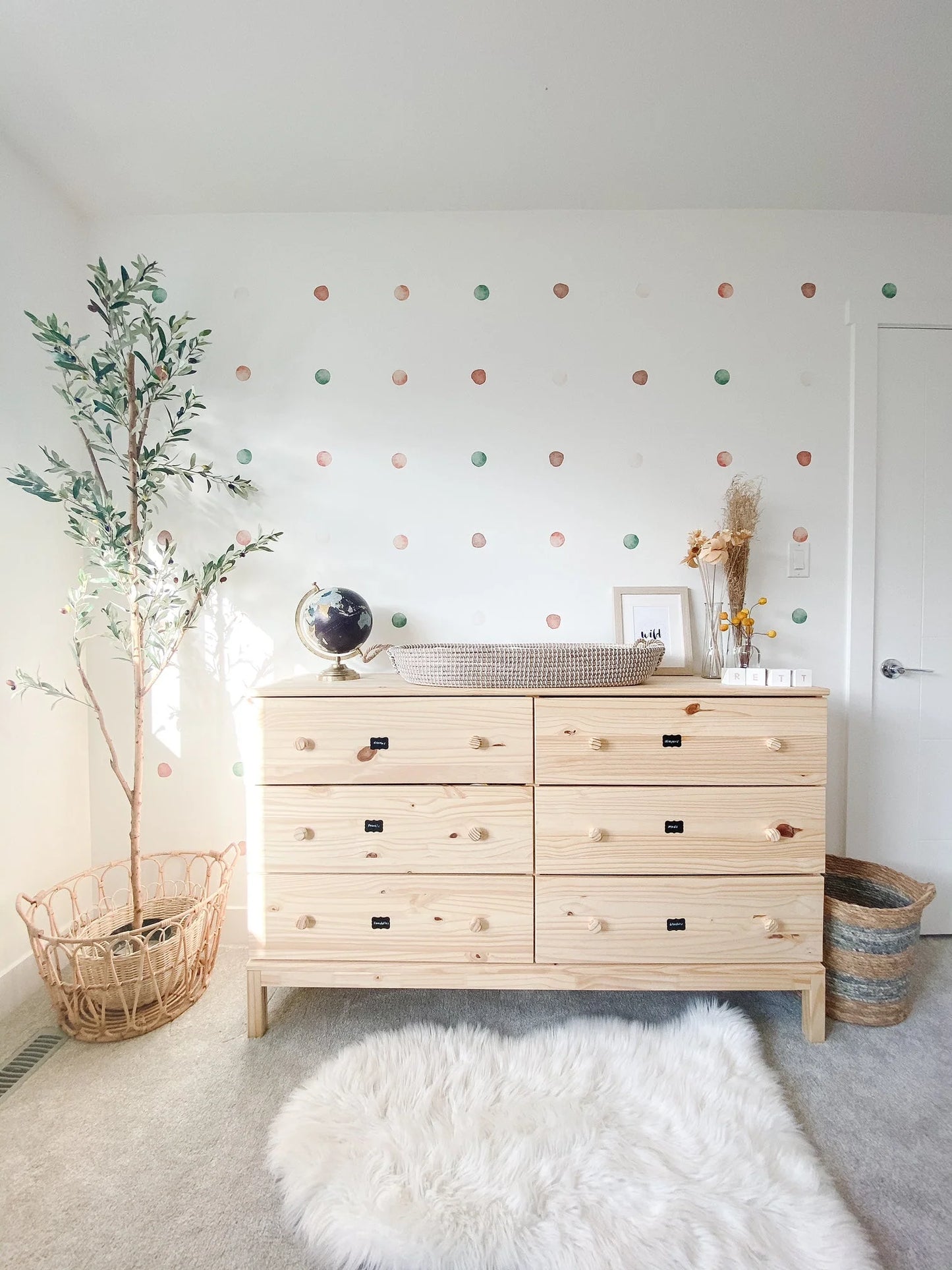 Clay Watercolor Wall Dots