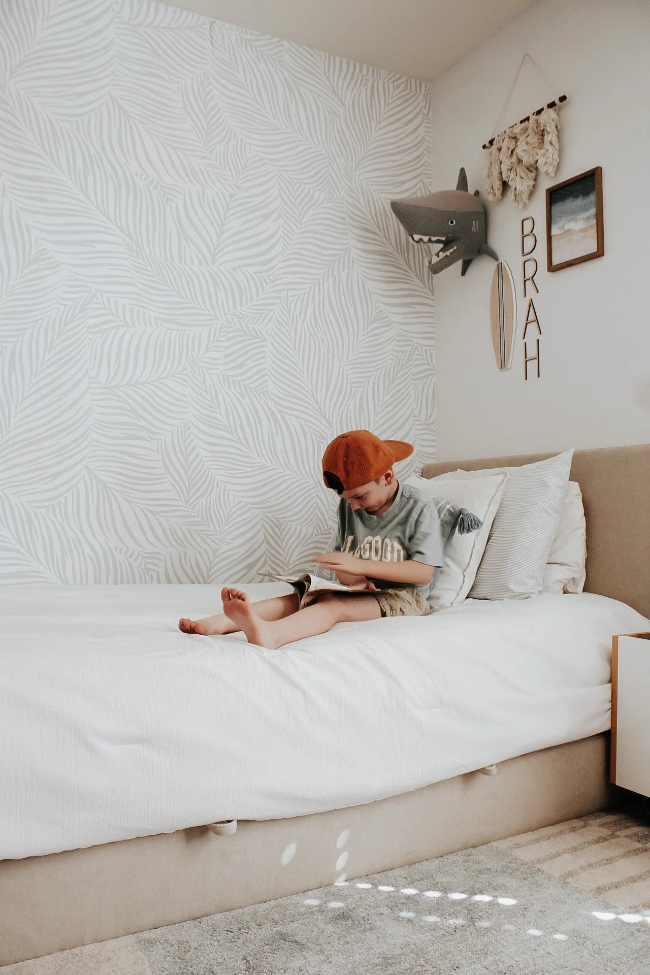 Scandinavian Peel and Stick Wallpaper