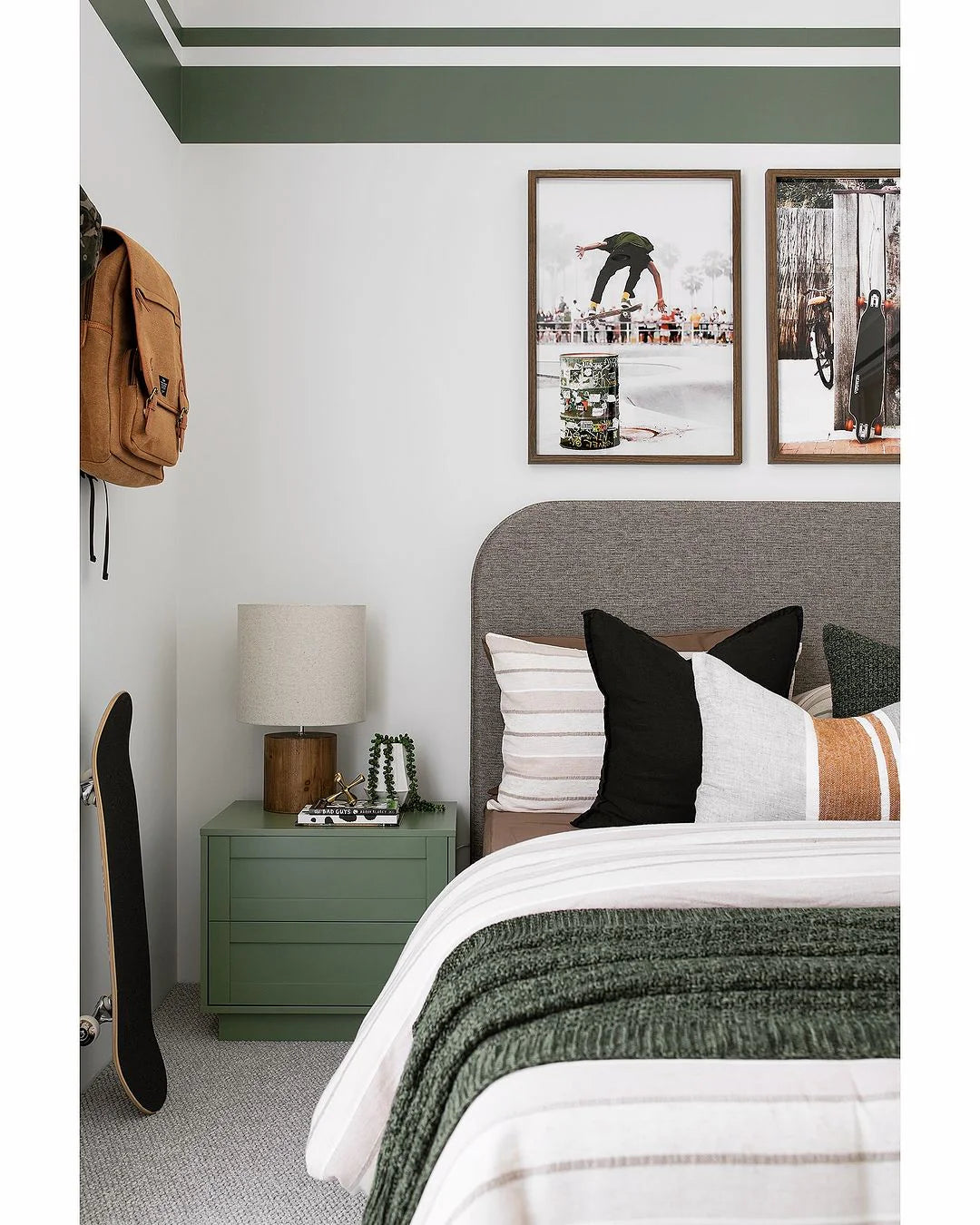 Thick and Thin Stripe Wall Border Stickers